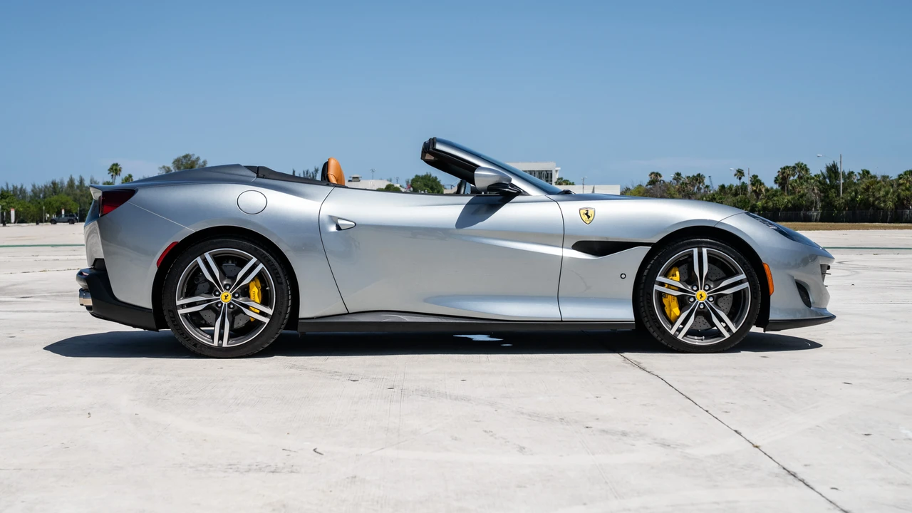 2019 Ferrari Portofino - Image 4 of 21
