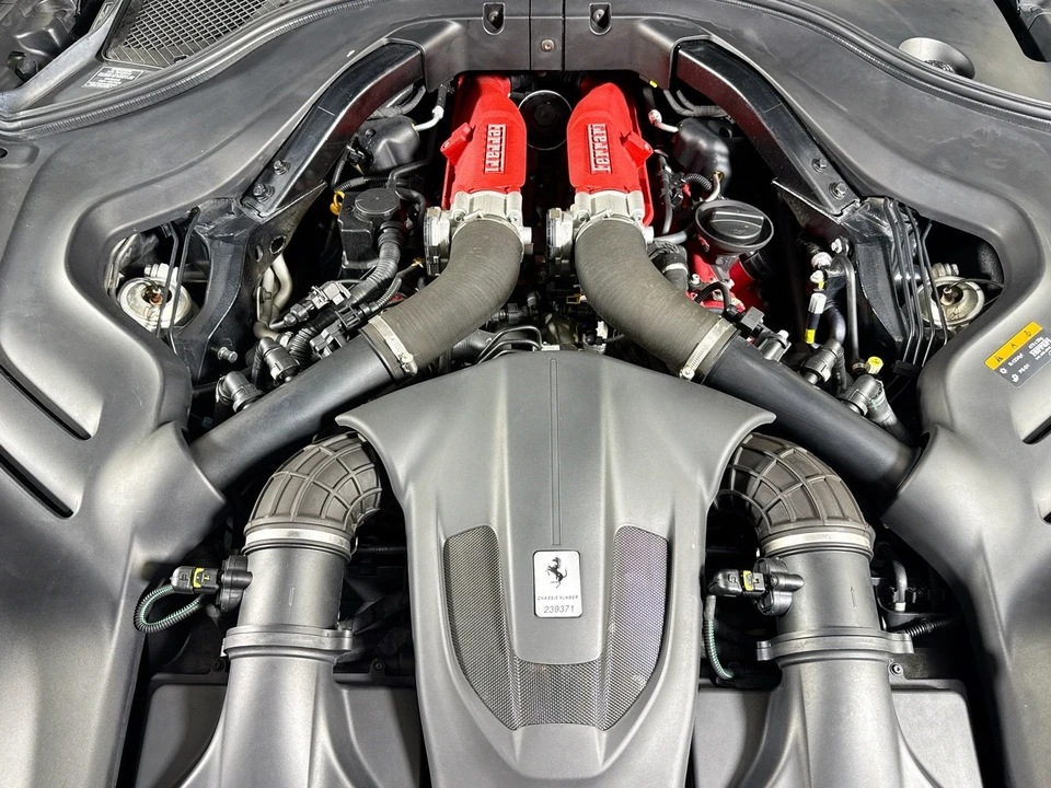 2019 Ferrari Portofino - Image 5 of 28