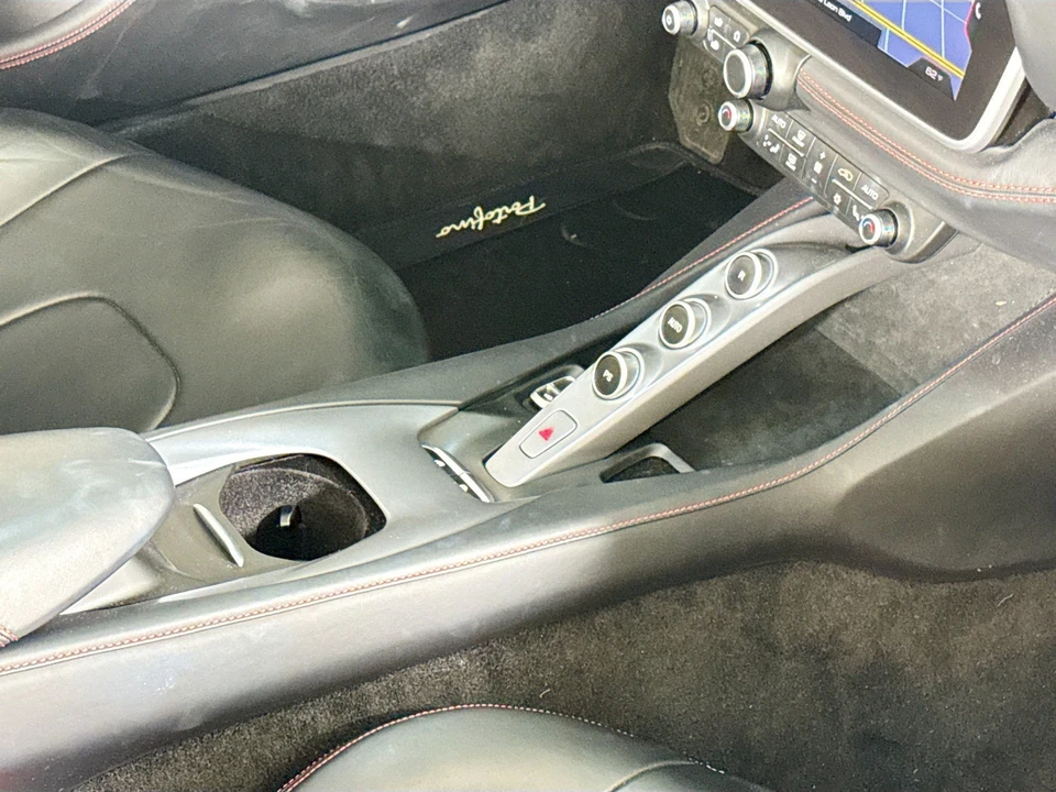 2019 Ferrari Portofino - Image 23 of 28