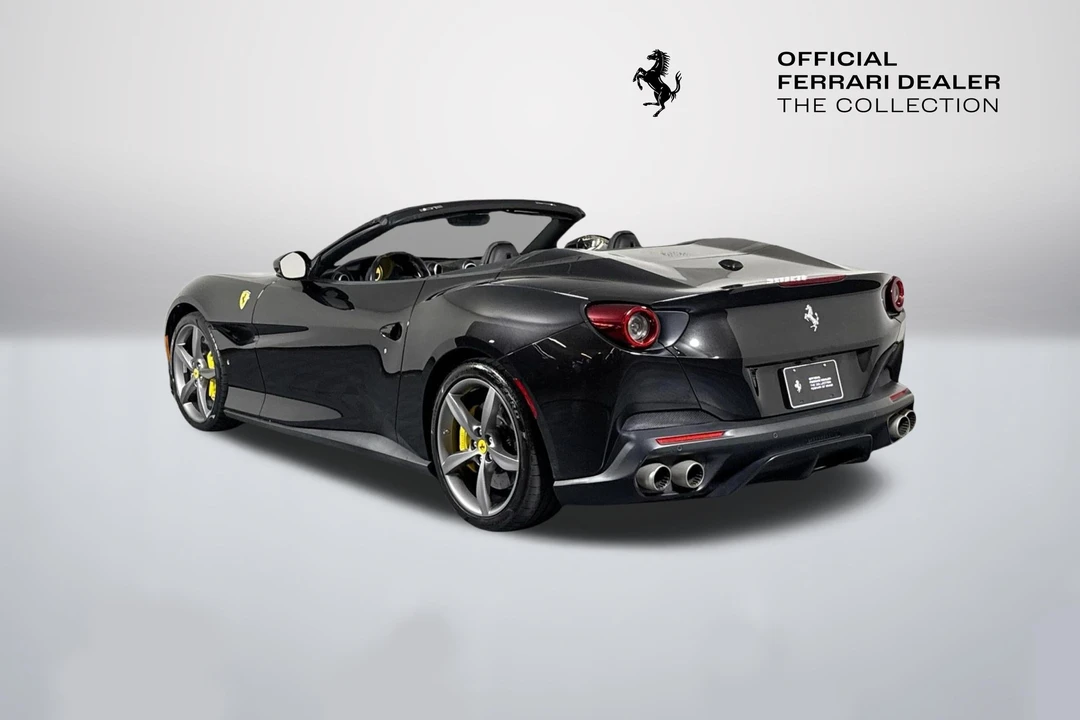 2019 Ferrari Portofino - Image 2 of 28