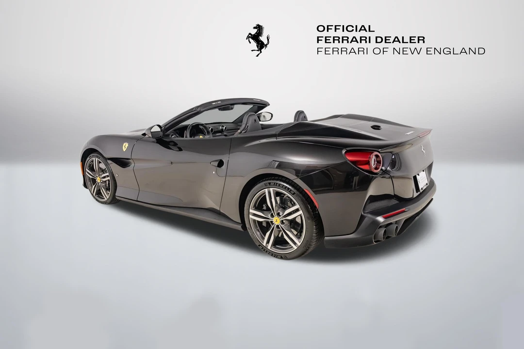 2019 Ferrari Portofino - Image 14 of 31