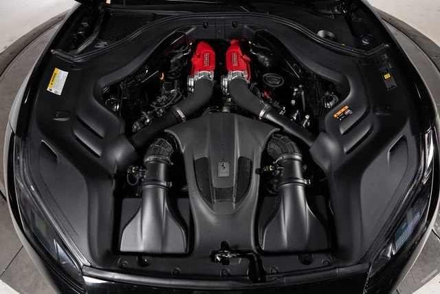2019 Ferrari Portofino - Image 15 of 31