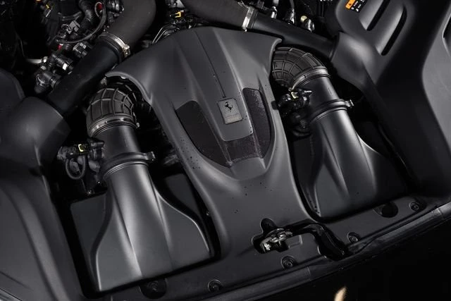 2019 Ferrari Portofino - Image 17 of 31