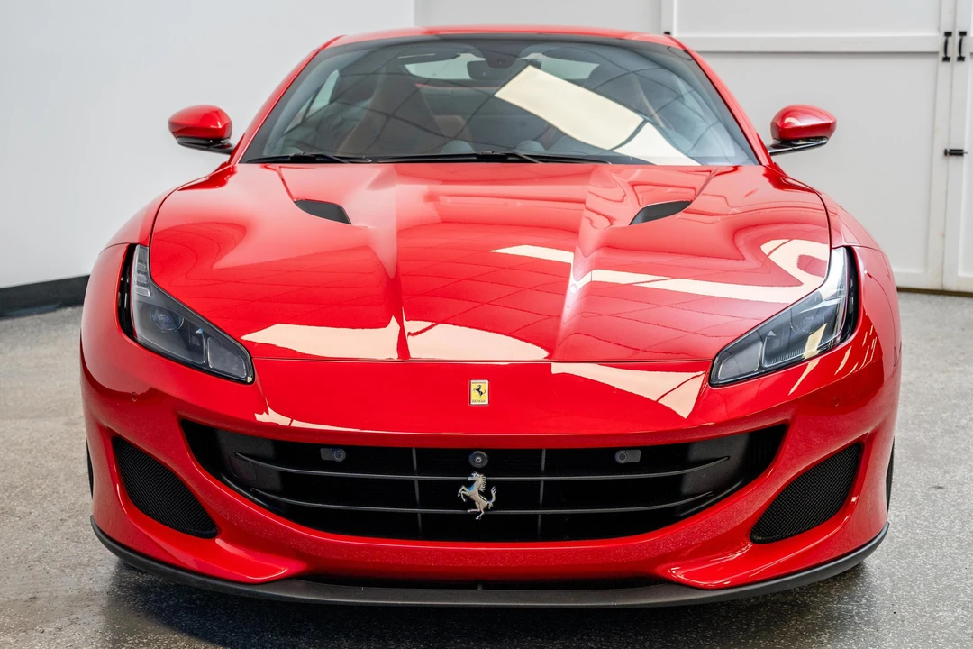 2019 Ferrari Portofino - Image 2 of 31