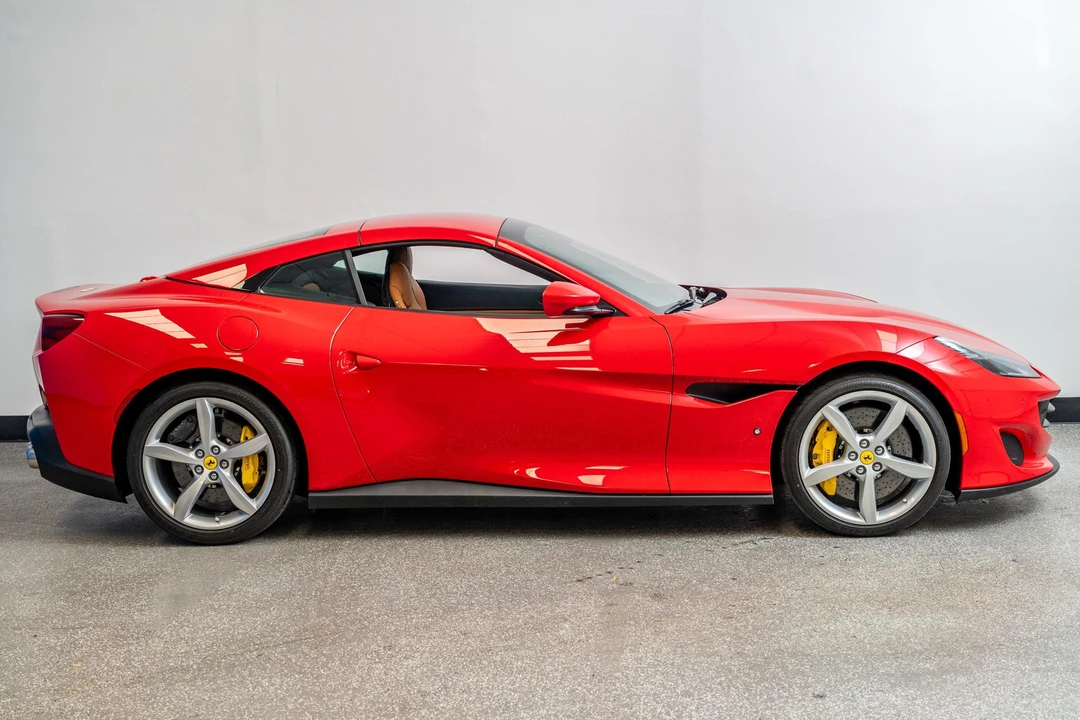 2019 Ferrari Portofino - Image 3 of 31