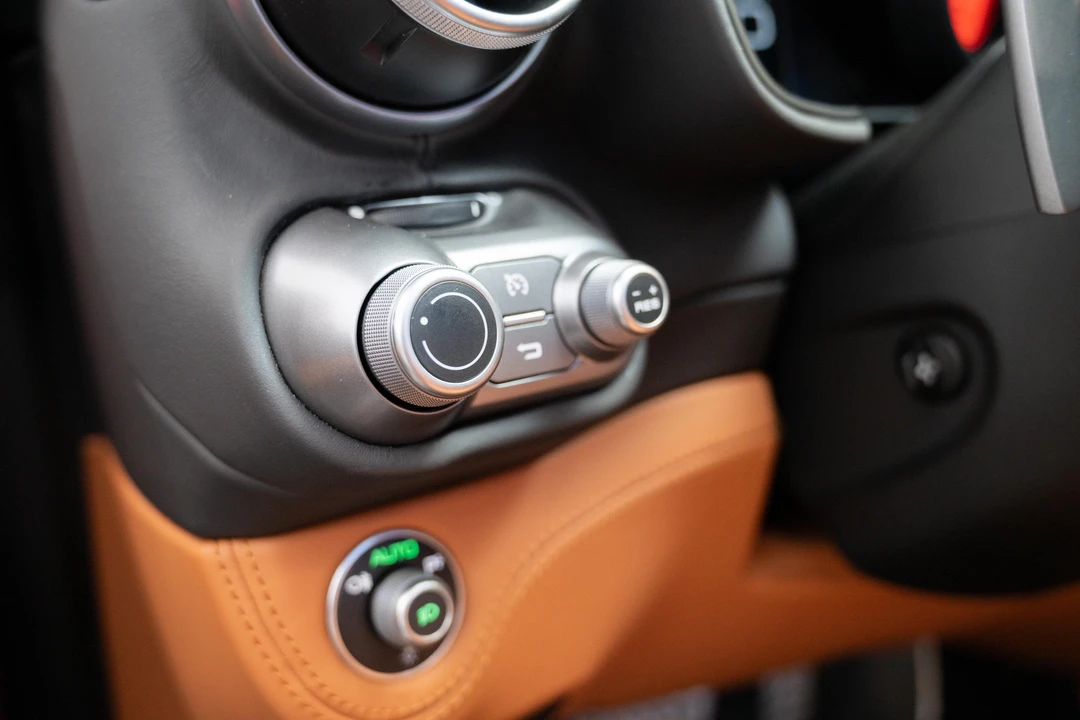 2019 Ferrari Portofino - Image 31 of 31