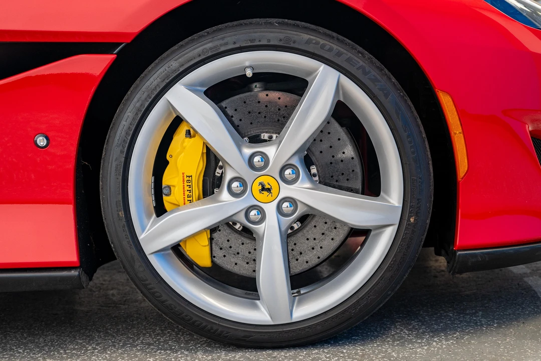 2019 Ferrari Portofino - Image 21 of 31