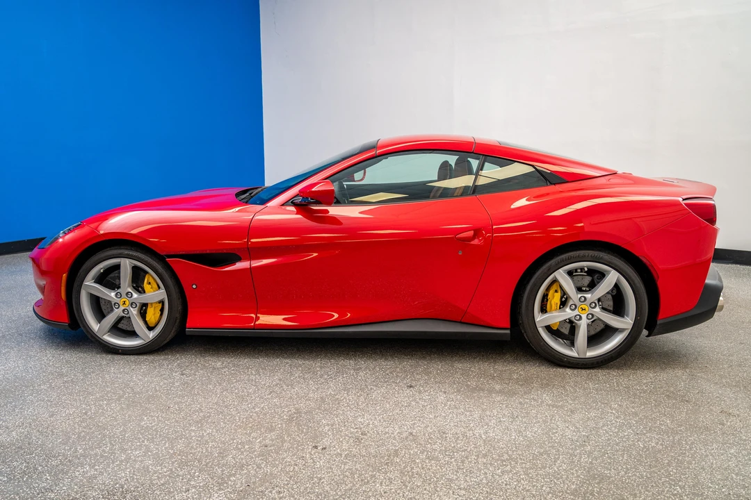 2019 Ferrari Portofino - Image 12 of 31