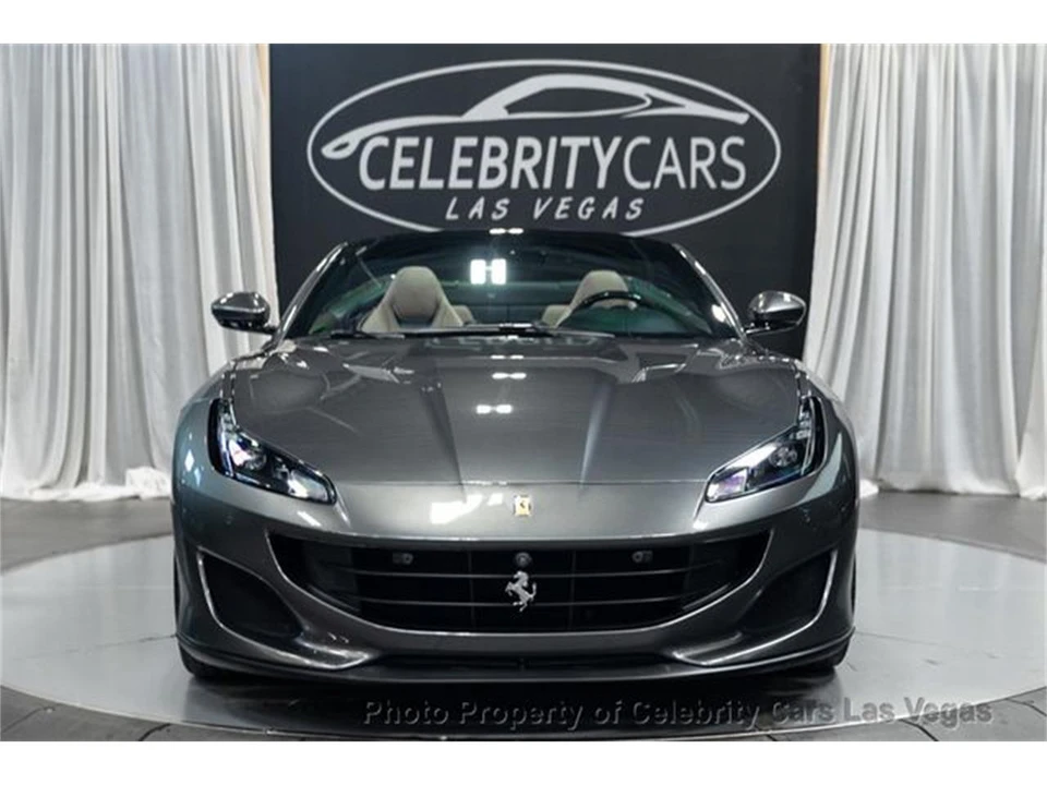 2019 Ferrari Portofino - Image 14 of 31