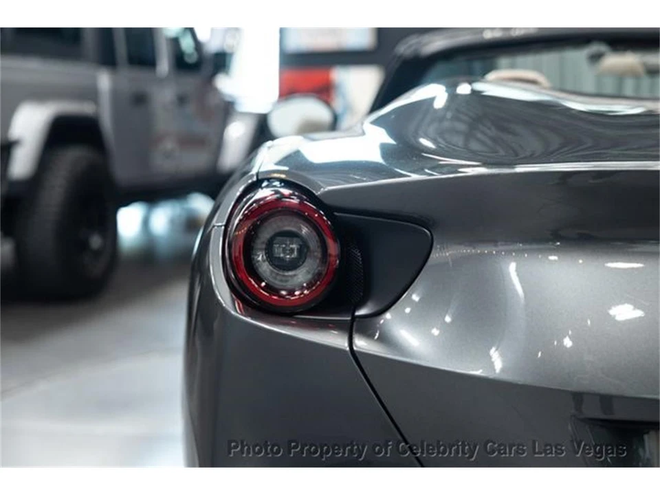 2019 Ferrari Portofino - Image 22 of 31