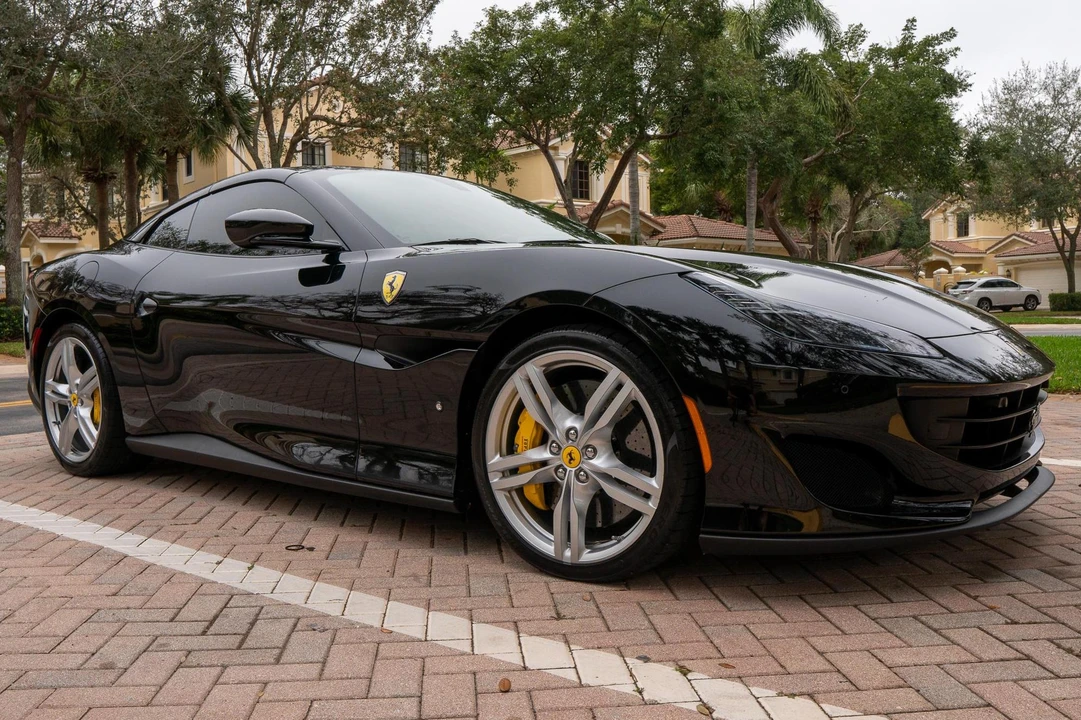 2019 Ferrari Portofino - Image 10 of 31