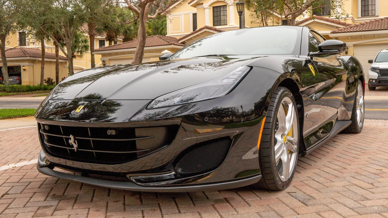 2019 Ferrari Portofino - Image 6 of 31