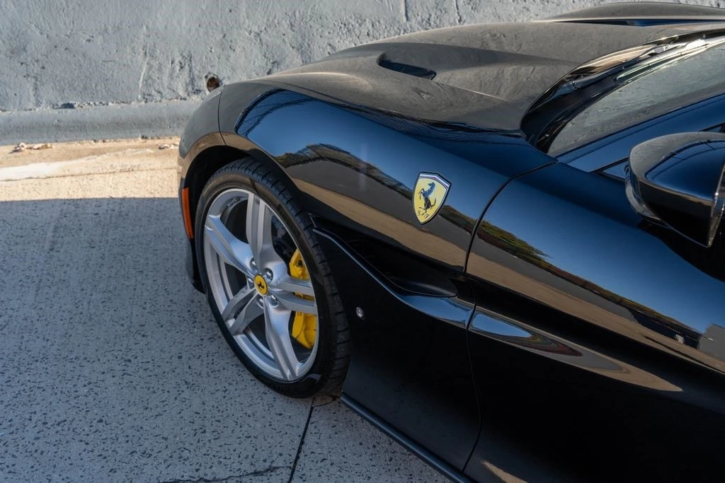 2019 Ferrari Portofino - Image 15 of 21