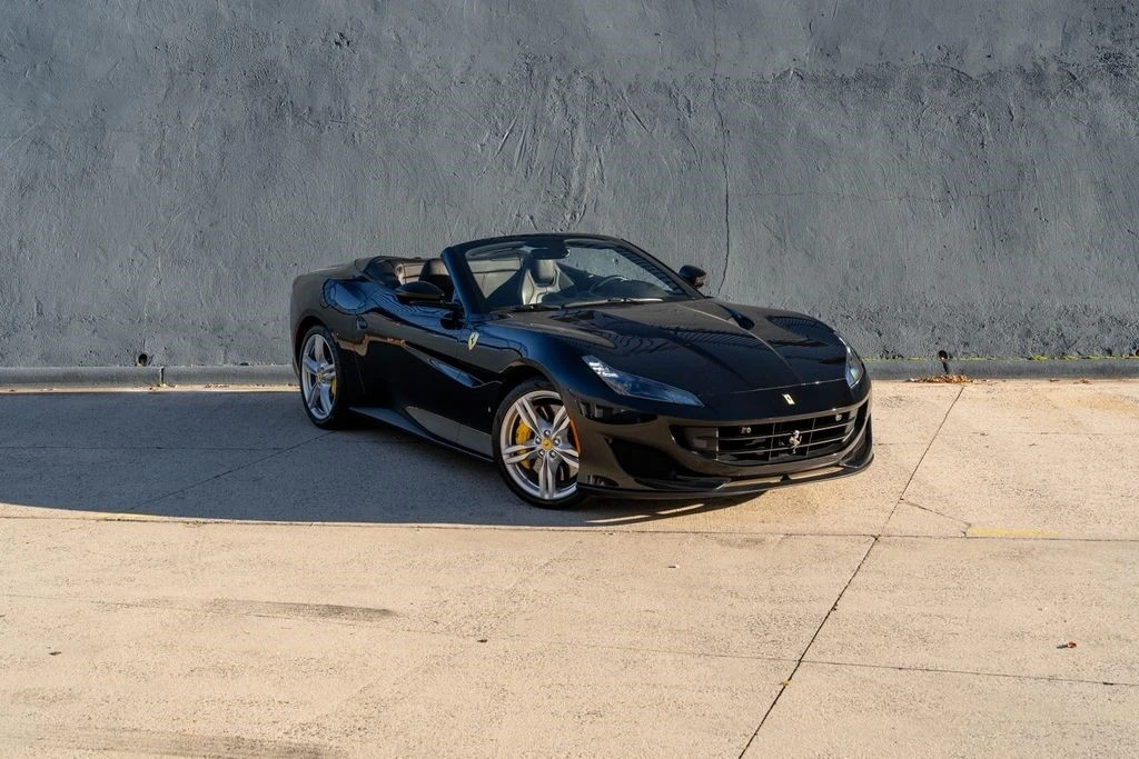2019 Ferrari Portofino - Image 2 of 21