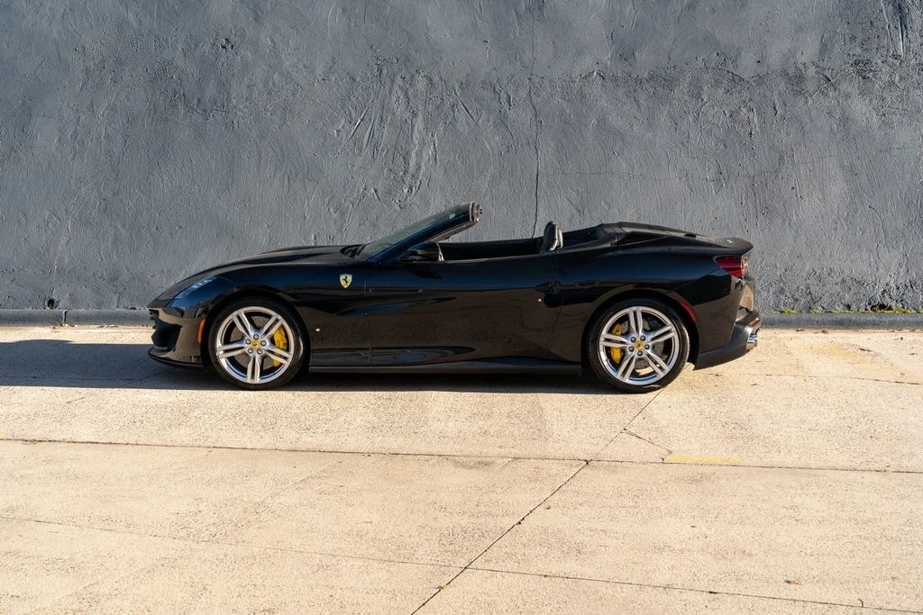 2019 Ferrari Portofino - Image 8 of 21