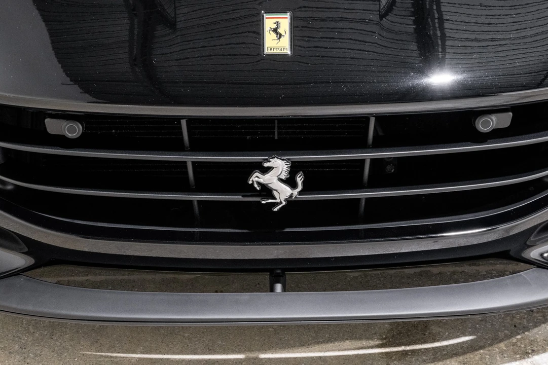 2019 Ferrari Portofino - Image 19 of 31
