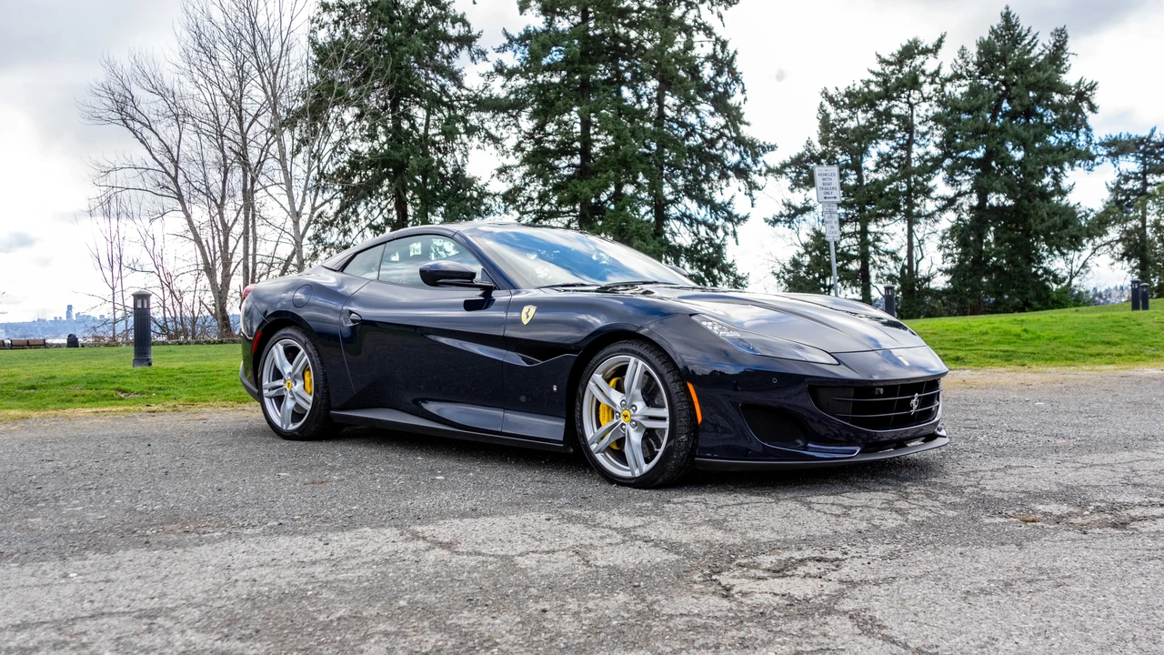 2019 Ferrari Portofino - Image 12 of 31
