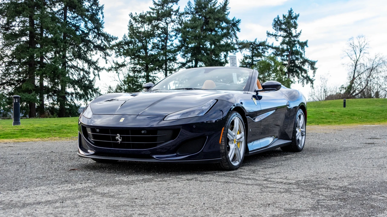 2019 Ferrari Portofino - Image 2 of 31