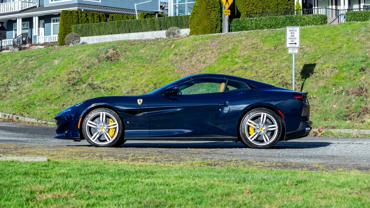 2019 Ferrari Portofino - Image 17 of 31