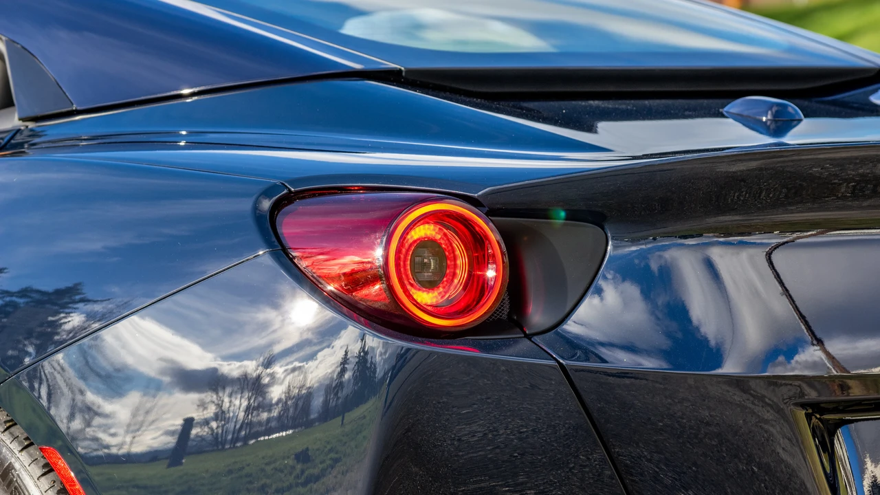 2019 Ferrari Portofino - Image 20 of 31