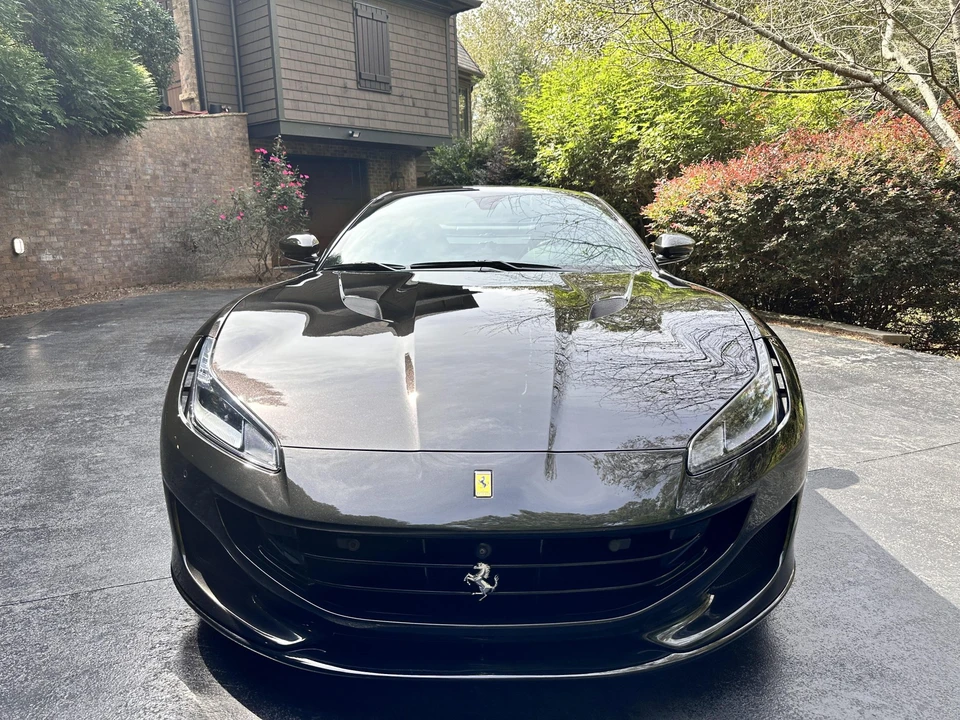 2019 Ferrari Portofino - Image 2 of 31