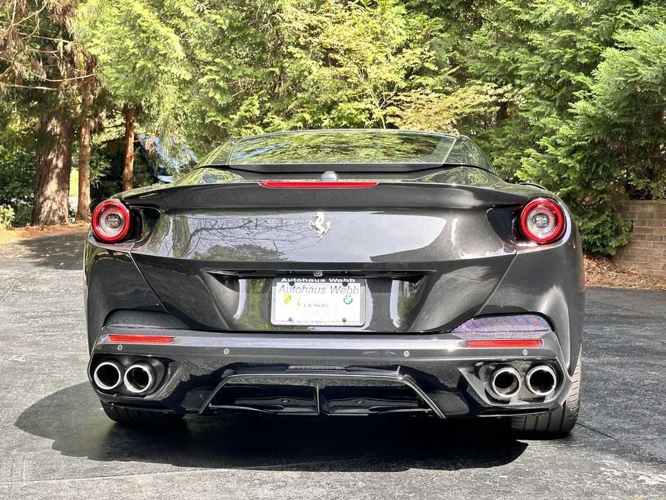 2019 Ferrari Portofino - Image 7 of 31
