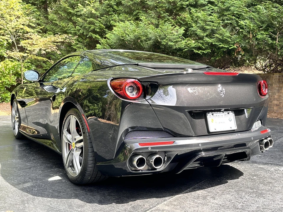 2019 Ferrari Portofino - Image 8 of 31