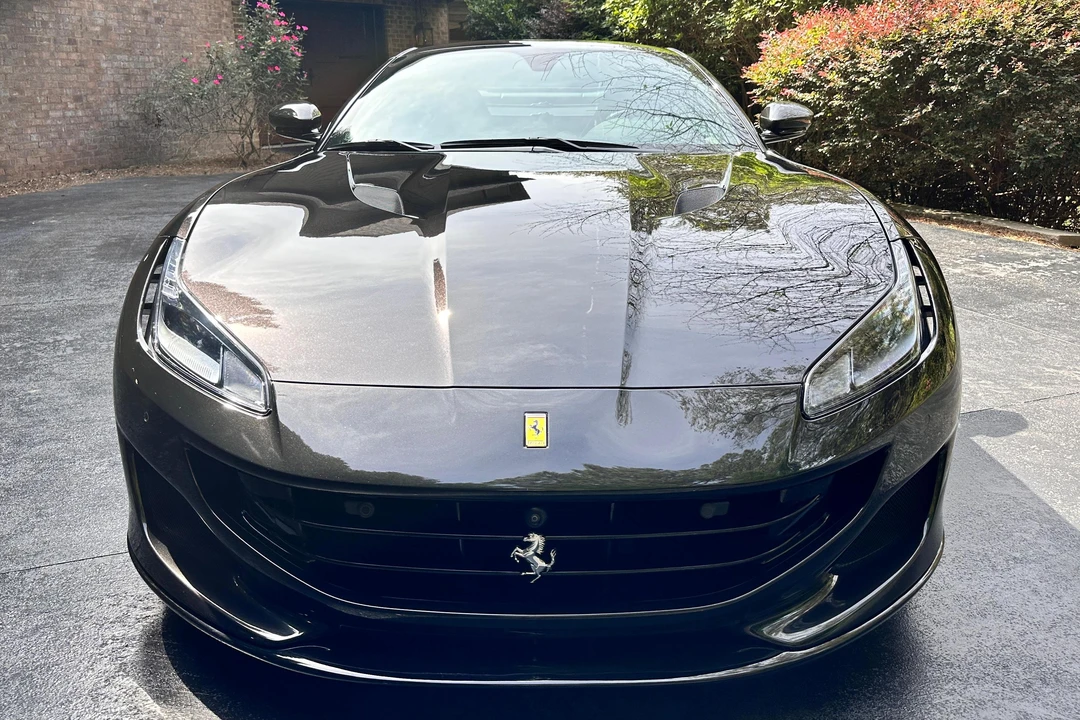 2019 Ferrari Portofino - Image 2 of 31