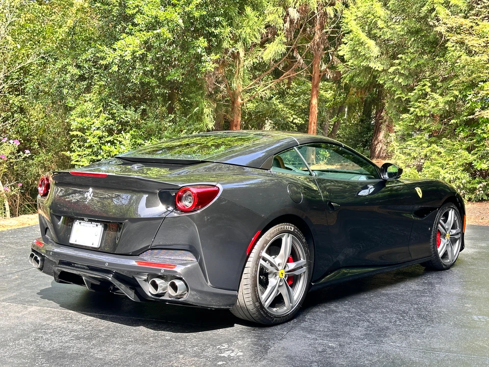 2019 Ferrari Portofino - Image 12 of 31