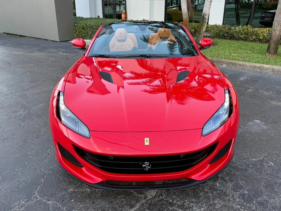 2019 Ferrari Portofino - Image 8 of 21