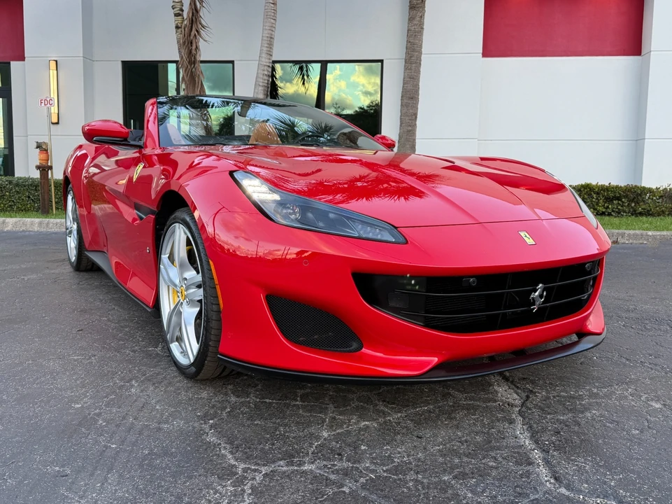 2019 Ferrari Portofino - Image 7 of 21
