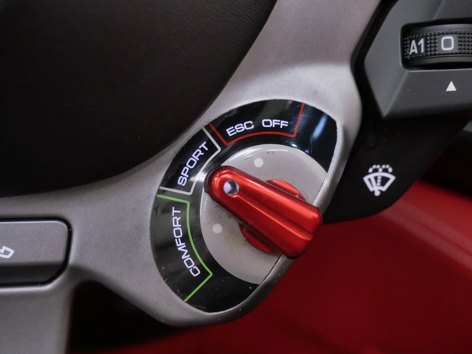 2019 Ferrari Portofino - Image 28 of 31