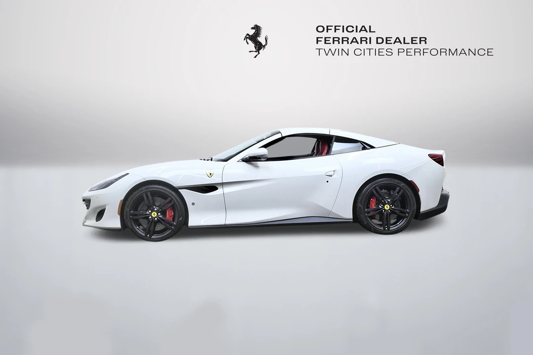 2019 Ferrari Portofino - Image 2 of 31