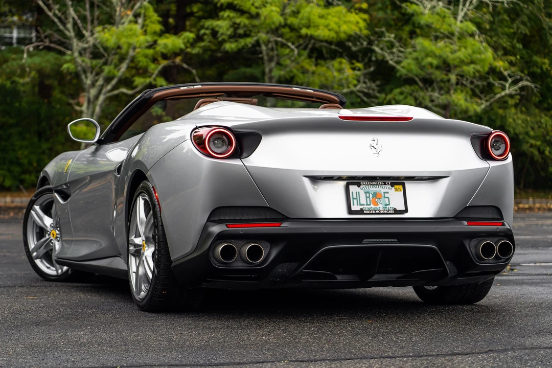 2019 Ferrari Portofino - Image 15 of 31