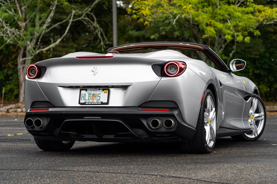 2019 Ferrari Portofino - Image 13 of 31
