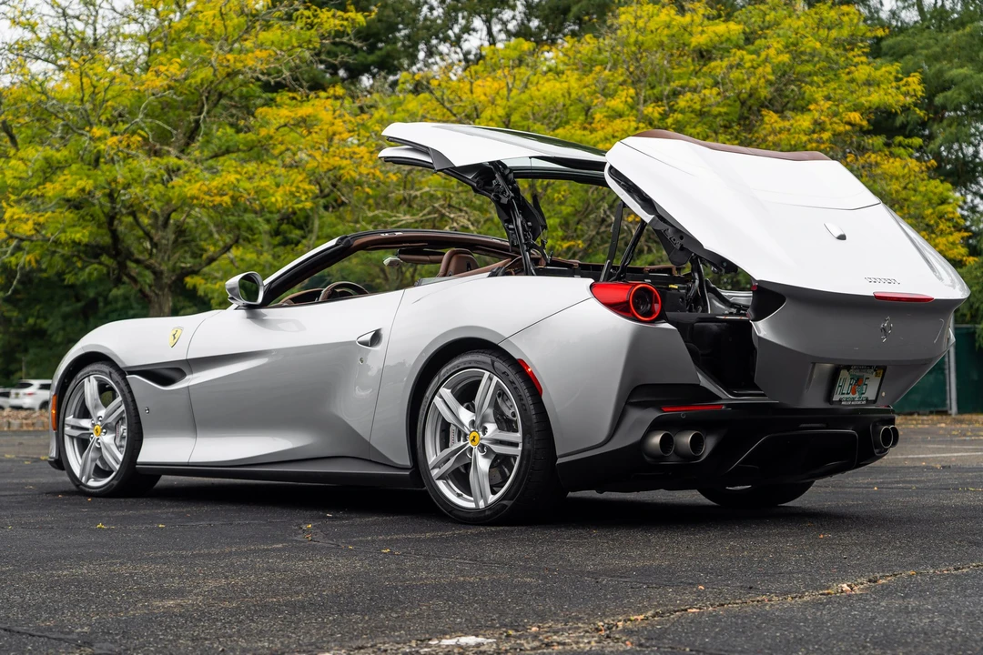2019 Ferrari Portofino - Image 24 of 31