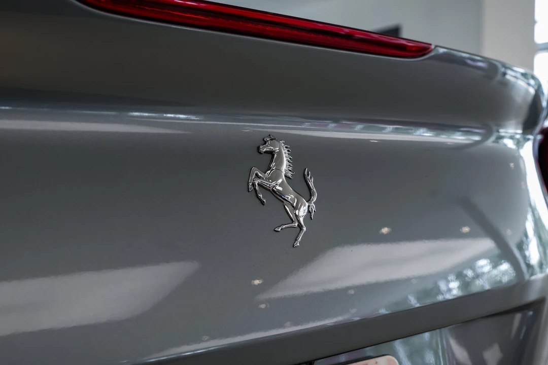 2019 Ferrari Portofino - Image 29 of 31