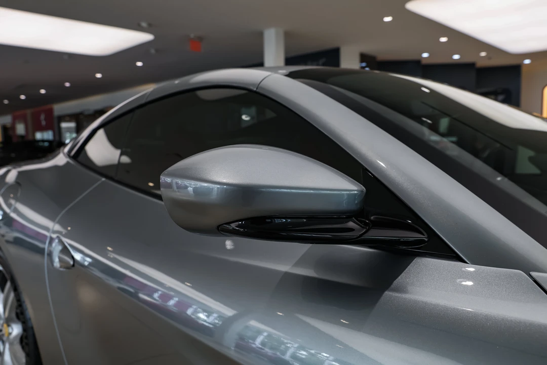 2019 Ferrari Portofino - Image 26 of 31