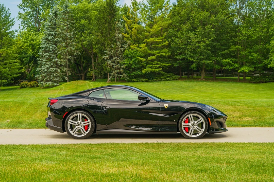 2019 Ferrari Portofino - Image 4 of 31
