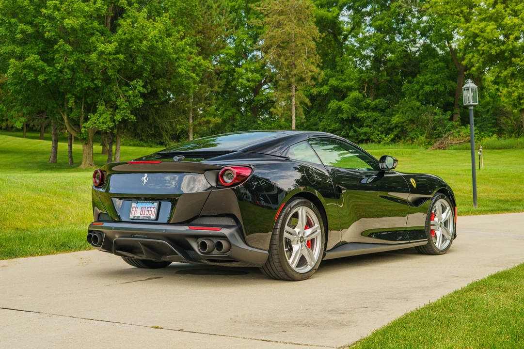 2019 Ferrari Portofino - Image 5 of 31