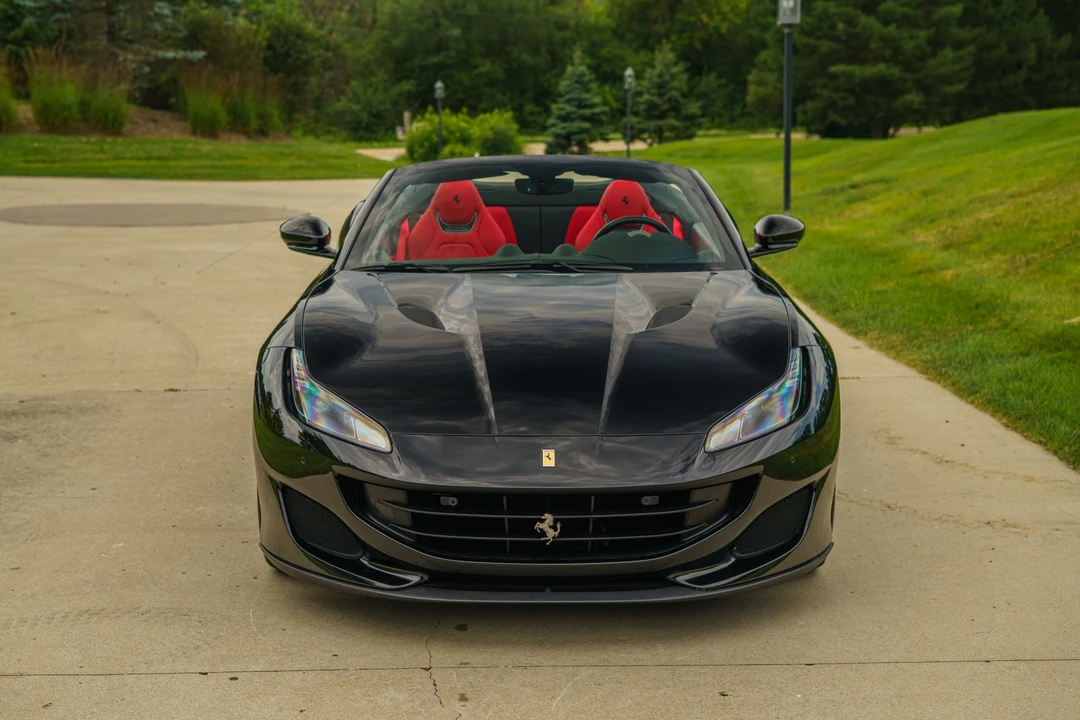 2019 Ferrari Portofino - Image 24 of 31