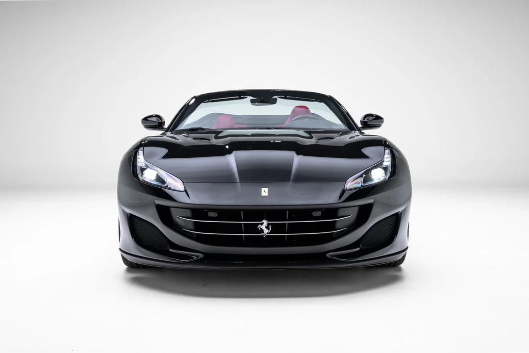 2019 Ferrari Portofino - Image 9 of 31