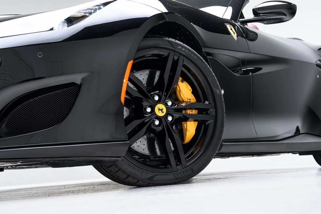 2019 Ferrari Portofino - Image 23 of 31