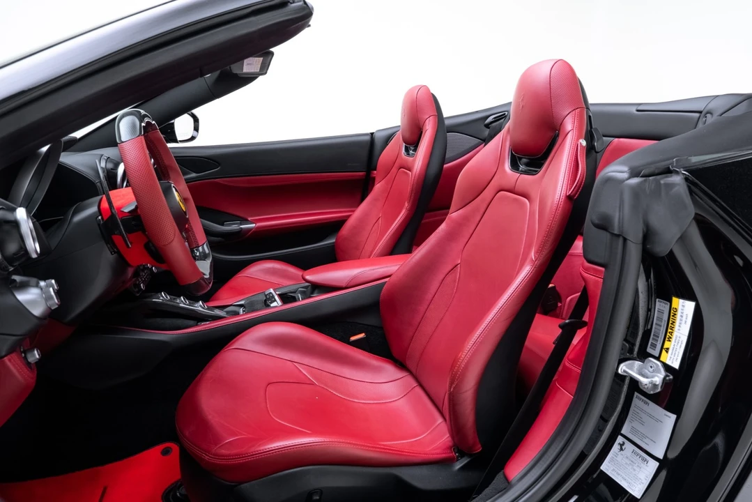 2019 Ferrari Portofino - Image 18 of 31