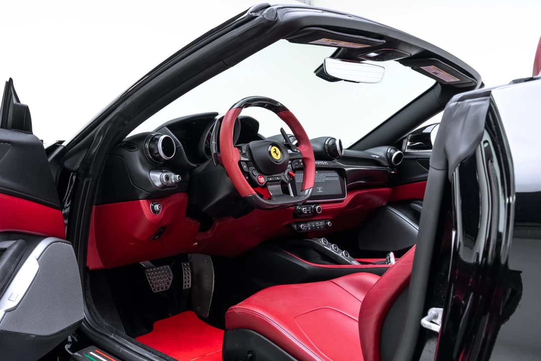 2019 Ferrari Portofino - Image 2 of 21