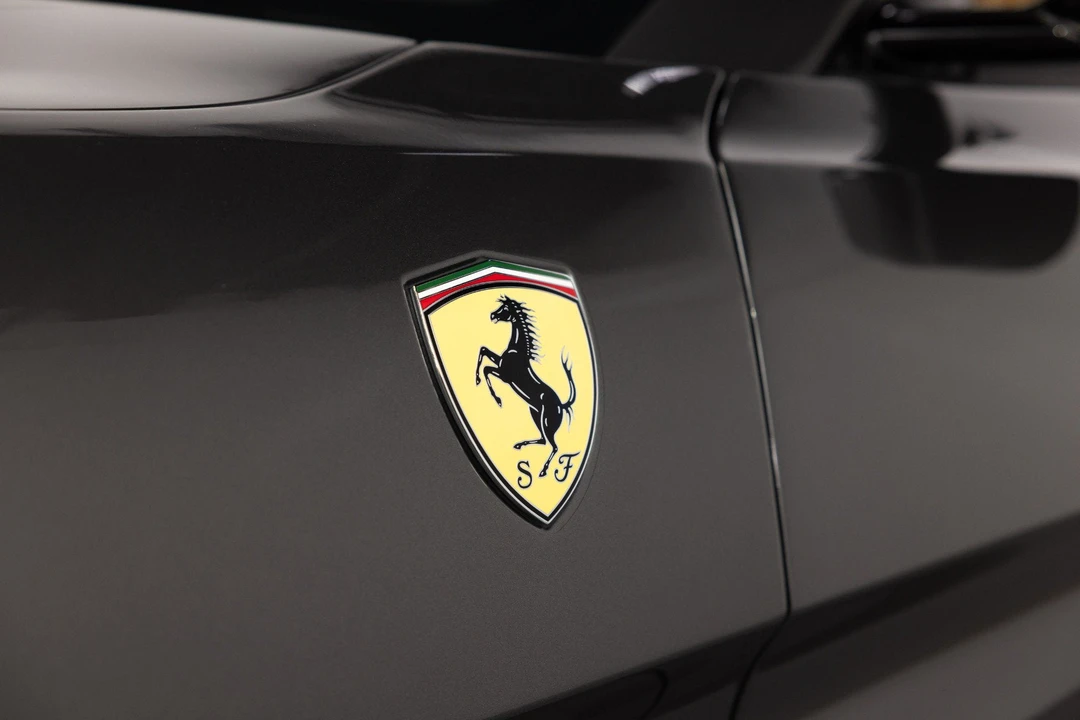 2019 Ferrari Portofino - Image 31 of 31