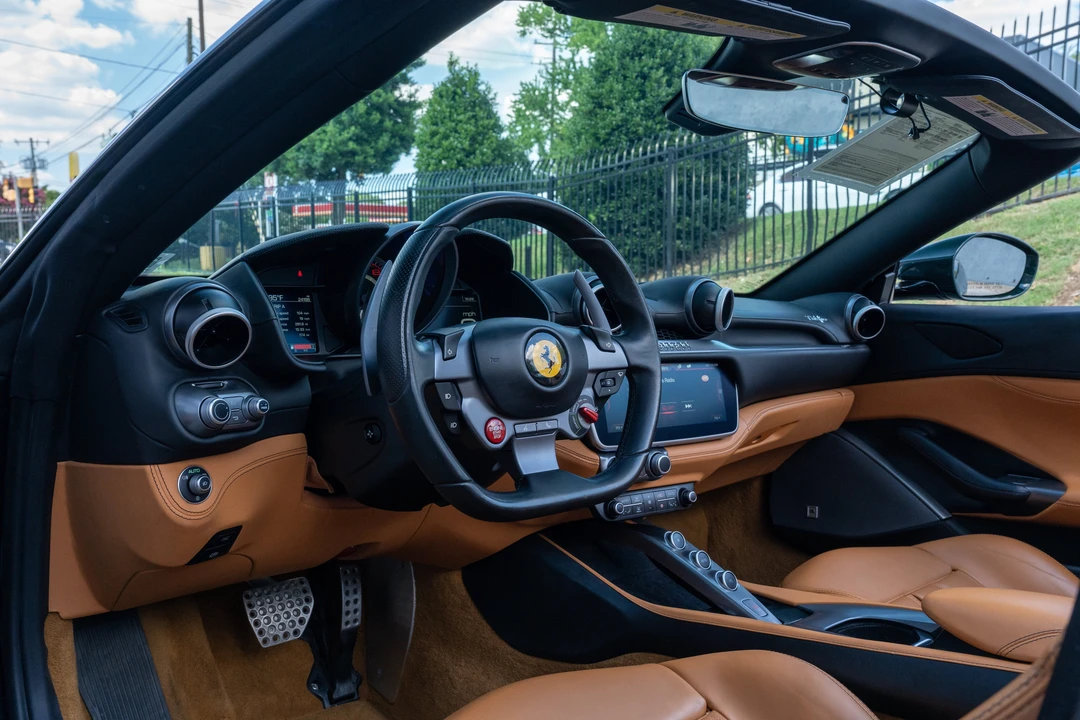 2019 Ferrari Portofino - Image 29 of 31