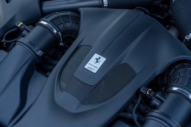 2019 Ferrari Portofino - Image 23 of 31