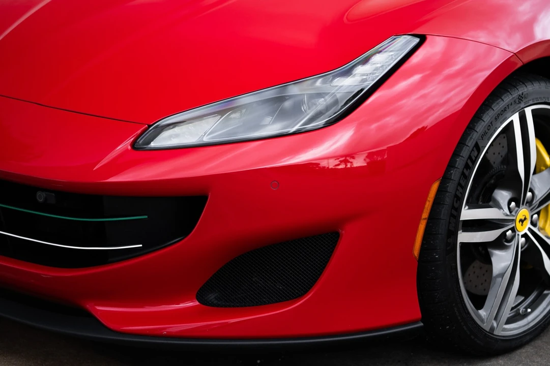 2019 Ferrari Portofino - Image 27 of 31
