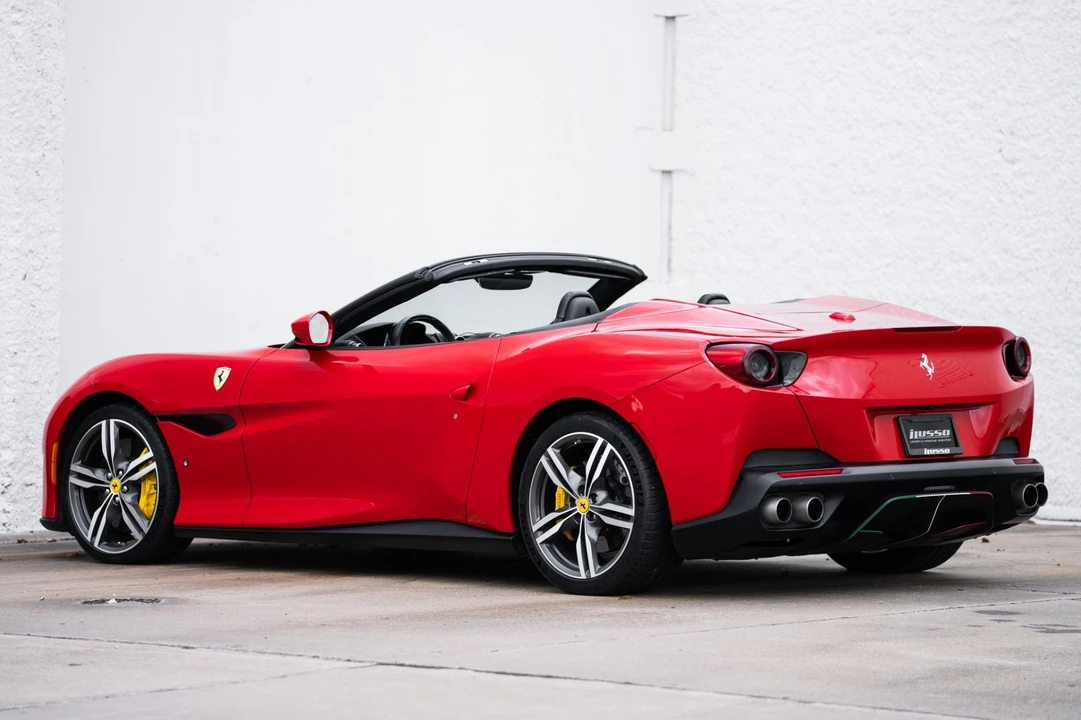 2019 Ferrari Portofino - Image 14 of 21